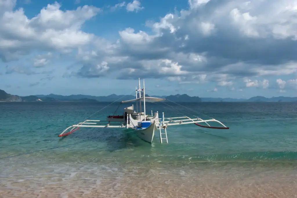 A picture of a typical Filipino Bangka.